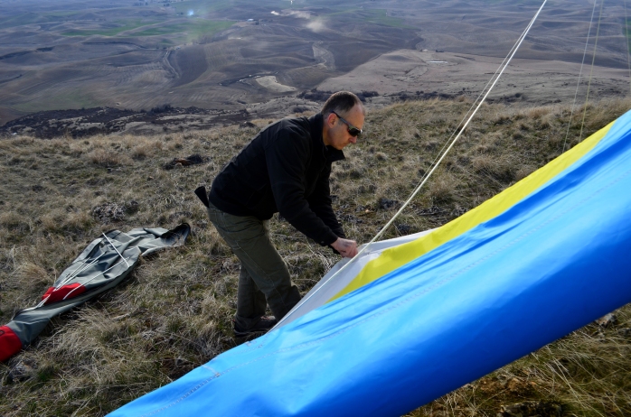 Takes about 30 minutes to set up the hang glider.